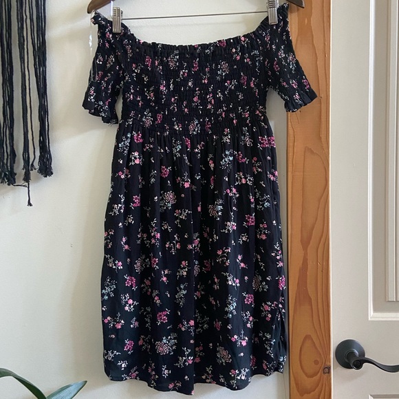 🔸 Ardene 🔸 off the shoulder dress - Picture 1 of 7